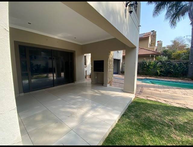 4 BEDROOM PROPERTY TO RENT IN VAN RIEBEECK PARK